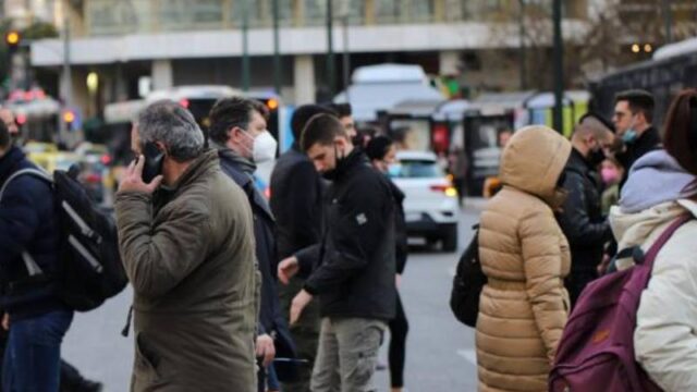 Ανησυχία για έξαρση Covid - Σύσταση για μάσκες στους κλειστούς χώρους,