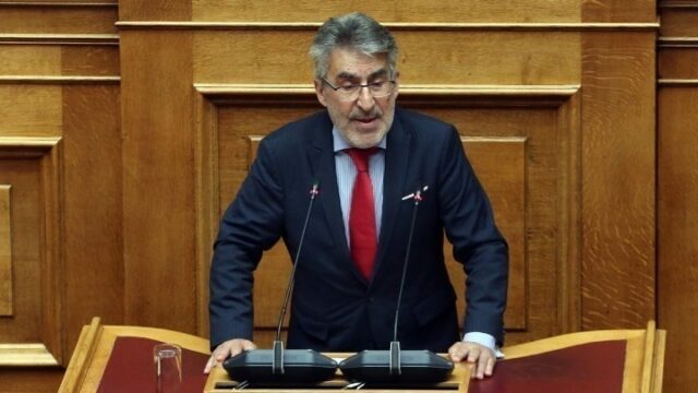 ΣΥΡΙΖΑ: “Ανησυχούμε για την διαφάνεια και τις ανεξάρτητες αρχές”