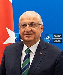 Τούρκος υπουργός Άμυνας: Θετικό το κλίμα, αλλά στην Κύπρο να ξεχάσουν το ξεπερασμένο status quo