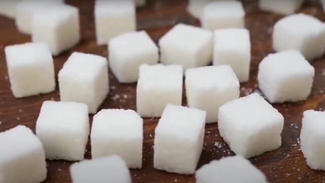 Πώς επηρεάζει η ζάχαρη τον οργανισμό – Πώς να την περιορίσεις, Πάρης Παπαχρήστος