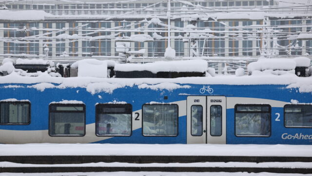 Πολλοί Έλληνες έχουν αποκλειστεί από τον χιονιά στο Μόναχο