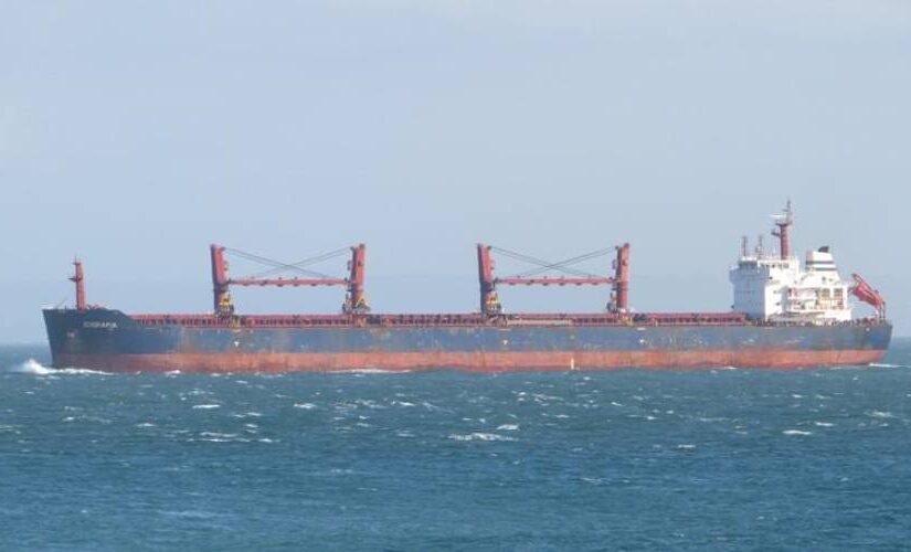 Πύραυλος στο πλοίο "Ζωγραφιά" στην Ερυθρά - Η QE ακυρώνει δρομολόγια LNG,