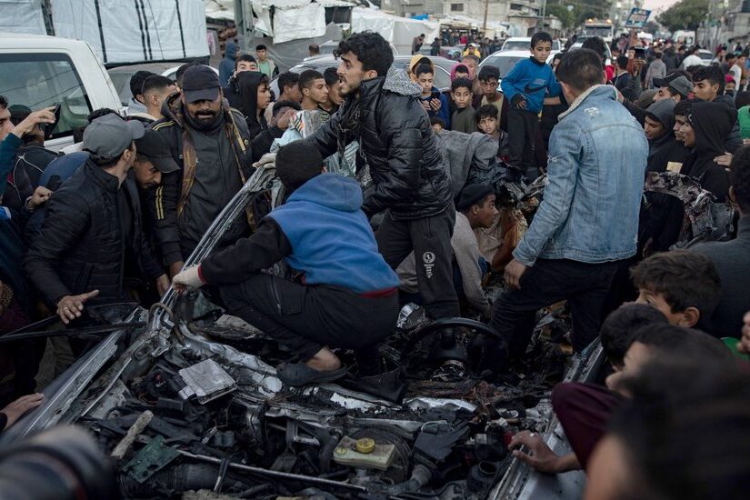 Εντείνονται οι φόβοι για τη Ράφα - Νέοι βομβαρδισμοί στη Χαν Γιουνίς, συνεχίζονται οι συζητήσεις για κατάπαυση πυρός