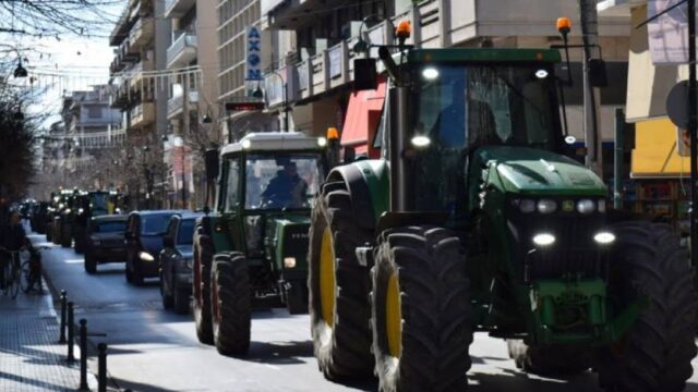 Μέτρα για τους αγρότες ανακοινώνει η κυβέρνηση την Τετάρτη – Μαρινάκης: Η υπομονή έχει εξαντληθεί