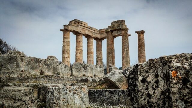 Αρχαία Νεμέα: Ένας από τους πιο σημαντικούς αρχαιολογικούς χώρους της Πελοποννήσου
