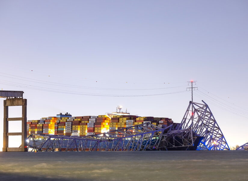 Κατάρρευση της γέφυρας Key στη Βαλτιμόρη από πρόσκρουση πλοίου - Έρευνες για δεκάδες αγνοούμενους