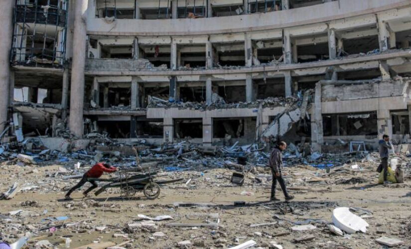 “Μη ρεαλιστική” η νέα πρόταση της Χαμάς για εκεχειρία λέει το Ισραήλ – 20 άμαχοι νεκροί από ισραηλινά πυρά
