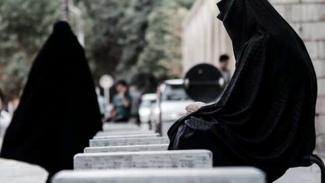 Ιράν: Δύο νεαρές γυναίκες συνελήφθησαν επειδή χόρεψαν δημοσίως