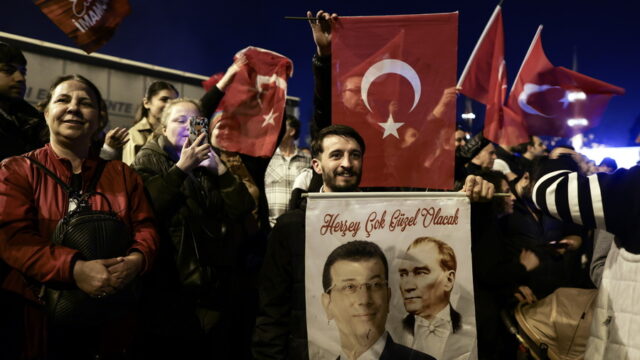 Για αλλαγή του "προσώπου της Τουρκίας" μιλά η αντιπολίτευση – Δεύτερο το κόμμα του Ερντογάν στην επικράτεια