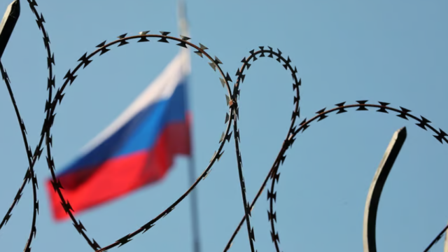 Ρωσία:”Aτελείωτες” νομικές μάχες και αντίποινα σε περίπτωση κατάσχεσης περιουσιακών της στοιχείων
