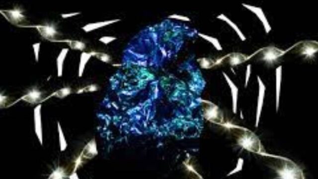 Lapis Lazuli: Μια παράσταση χάρμα οφθαλμών, ΜΠΟΥΡΑΣ