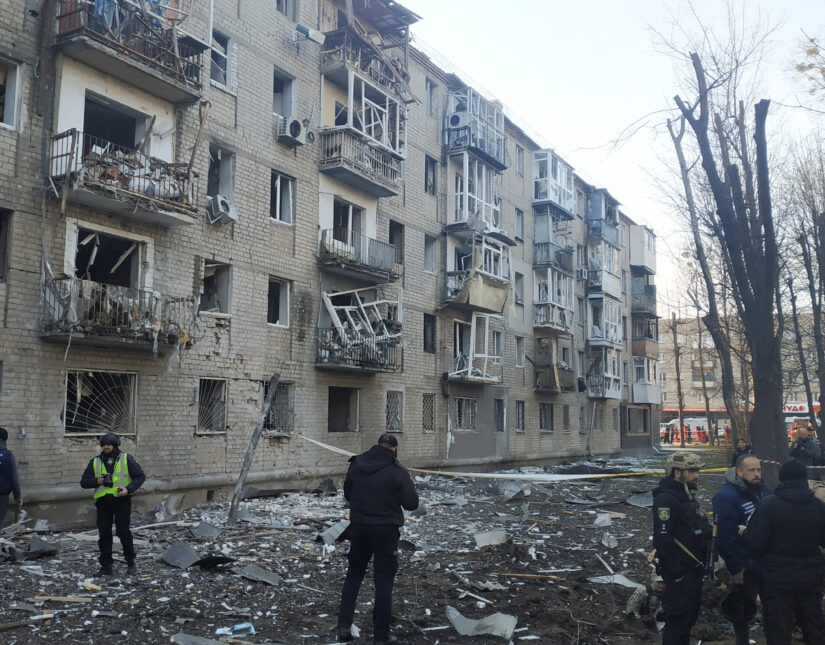 Νέο μέτωπο με ρωσικές επιθέσεις στο Χάρκοβο – O Ζελένσκι δηλώνει πως η Ουκρανία ηταν προετοιμασμένη
