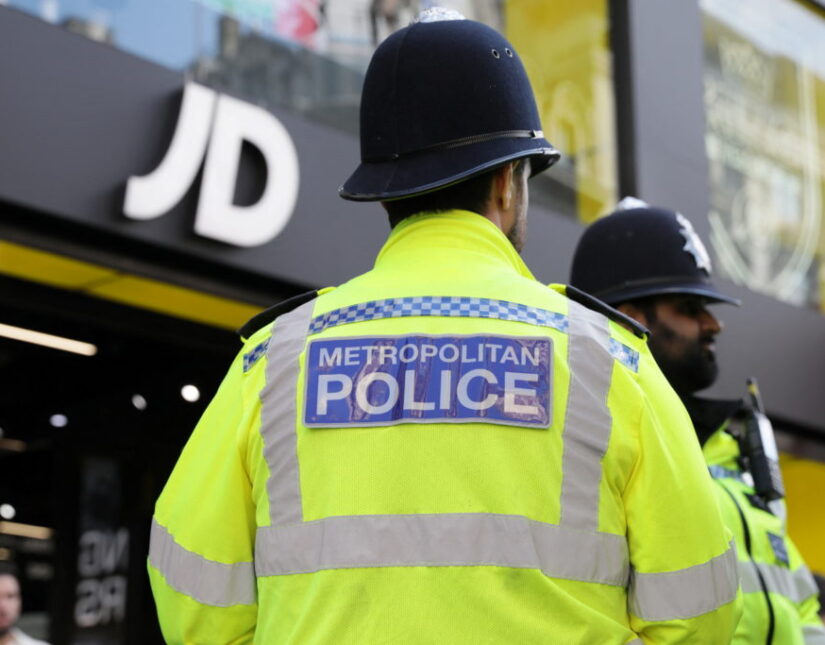 Βρετανία: Καταδικάσθηκαν δύο 12χρονοι που σκότωσαν με ματσέτα νεαρό αλλοδαπό