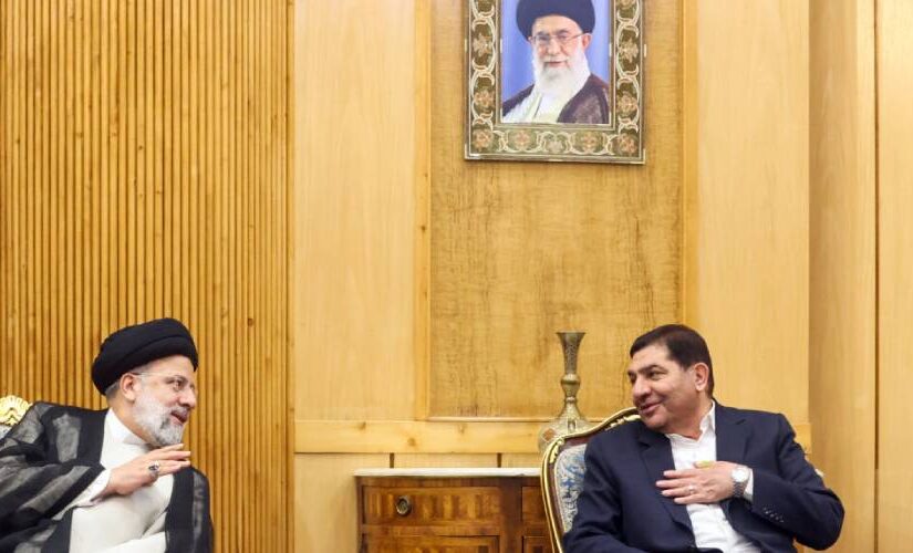 Φρουροί της Επανάστασης του Ιράν: Ο αντιπρόεδρος Μοκμπάρ στη θέση του Ραϊσί,