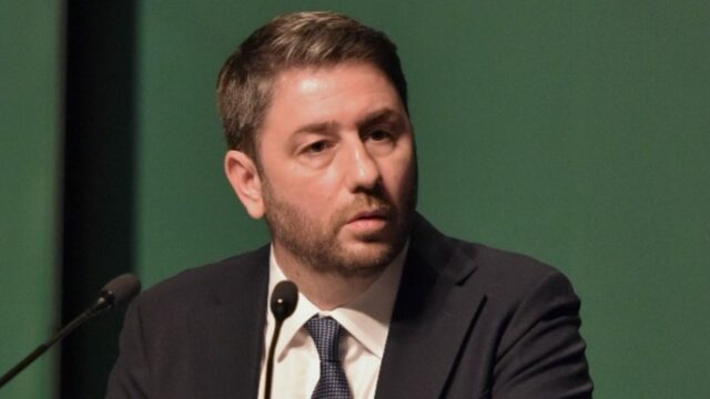 Ανδρουλάκης για την άρνηση της ΕΥΠ να ενημερώσει την ΑΑΔΕ: “Θα κινηθώ νομικά αν χρειαστεί”