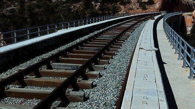 463 εκατ. ευρώ θα στοιχίσει το σιδηροδρομικό δίκτυο μόνο για τη τη Θεσσαλία
