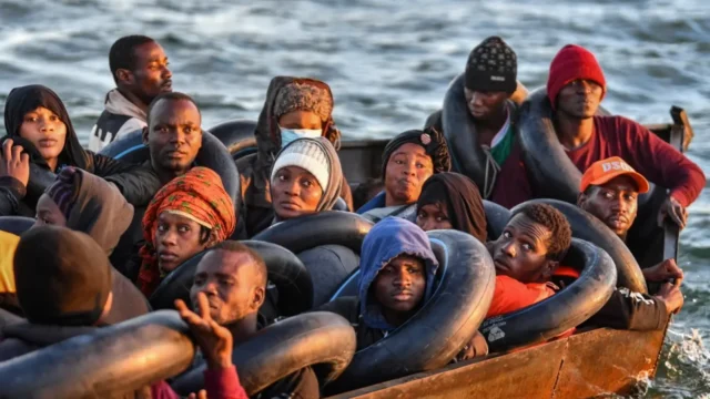 Υεμένη: Σκάφος στο οποίο επέβαιναν 45 μετανάστες ανατράπηκε ανοικτά της Ταΐζ