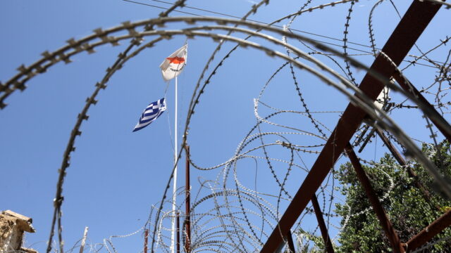 Γιατί ο Ελληνισμός έχασε τον πόλεμο του 1974, ΜΑΡΓΑΡΙΤΗΣ