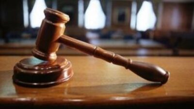 Συνελήφθη γυναίκα που έκανε χρήση ναρκωτικών μέσα στα δικαστήρια της Ευελπίδων