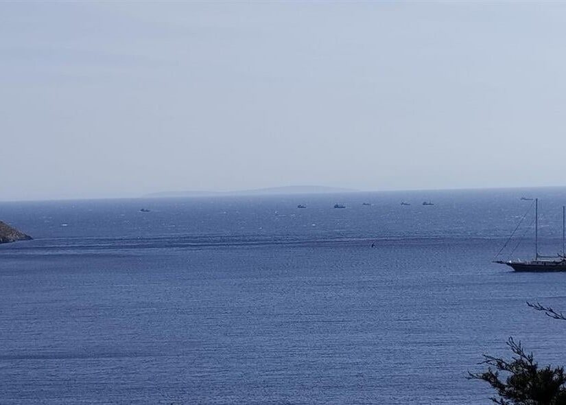 Δέκα τουρκικά αλιευτικά στα χωρικά ύδατα της Λέρου