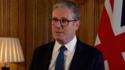 Στάρμερ: Απελάσαμε περισσότερους μετανάστες από τους συντηρητικούς