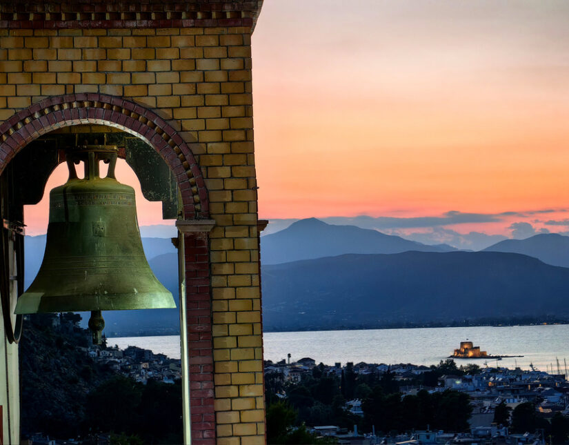 Ψάχνοντας το θαύμα πριν πέσουμε στον γκρεμό, Σωτήρης Δημόπουλος