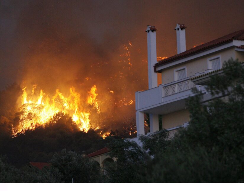 Σχέδιο 10 σημείων για τις πληγείσες περιοχές από την πυρκαγιά στην Αττική