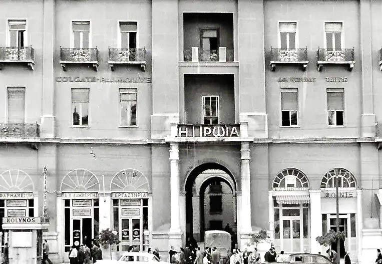 Ο δημιουργός της "Παξιμαδοκλέφτρας" σκιτσάρει τον Μουσολίνι...Παυλόπουλος