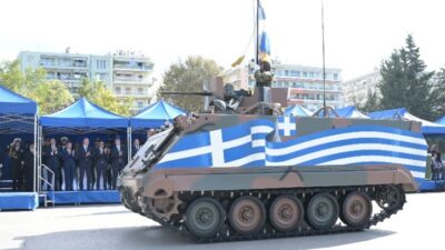 Live η στρατιωτική παρέλαση στη Θεσσαλονίκη - Ντεμπούτο για τα νέα όπλα