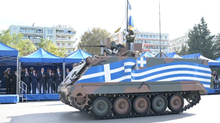 Ολοκληρώνεται το τριήμερο των εορτασμών στη Θεσσαλονίκη – Κλειστοί δρόμοι στην Αθήνα και σε άλλους δήμους