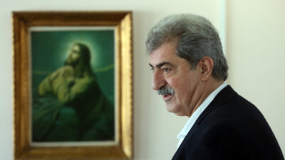 Πολάκης κατά Φαραντούρη: Ξεκαθάρισε την θέση σου – Πυρά κατά Καρυστιανού