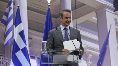 Γιατί το ασυμβίβαστο βουλευτή-υπουργού παράγει ρουσφέτι! Θεόδωρος Στάθης