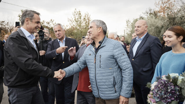 Φυτώριο στο Καπανδρίτι επισκέφθηκε ο Μητσοτάκης