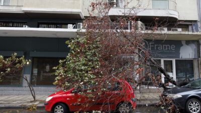 Τριήμερο επικίνδυνων καταιγίδων από αύριο – Ποιες περιοχές είναι στο “κόκκινο”