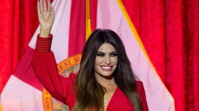 Κίμπερλι Γκίλφοϊλ: Στην Αθήνα φθάνει η νέα πρέσβης των ΗΠΑ