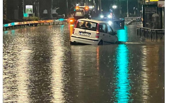 Η ΕΥΔΑΠ υποστηρίζει ότι οι ιδιώτες φταίνε για την πλημμύρα στην Ποσειδώνος