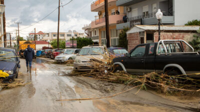 Σφοδρή κακοκαιρία στην Αττική – Νέα ενημέρωση από την ΕΜΥ