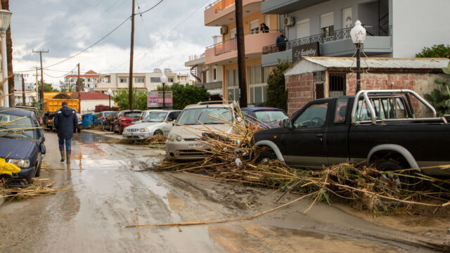 Σφοδρή κακοκαιρία στην Αττική – Νέα ενημέρωση από την ΕΜΥ