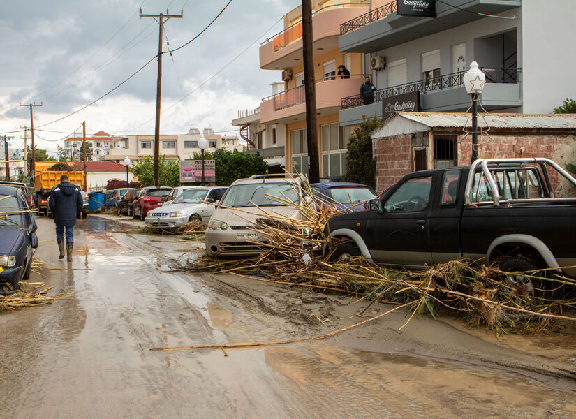 Σφοδρή κακοκαιρία στην Αττική – Νέα ενημέρωση από την ΕΜΥ