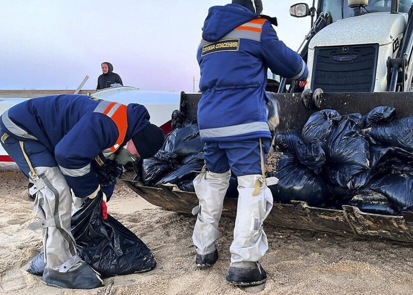 Επιδεινώνεται η πετρελαιοκηλίδα στον Εύξεινο Πόντο