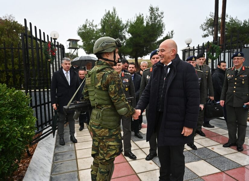 Έχουμε υπερβολικά πολλούς στρατηγούς στην Ελλάδα; Χρήστος Καπούτσης