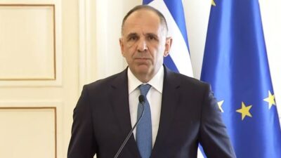Γεραπετρίτης: Σε εξέλιξη νέα μυστική επιχείρηση επαναπατρισμού για Έλληνες από το Ιράν