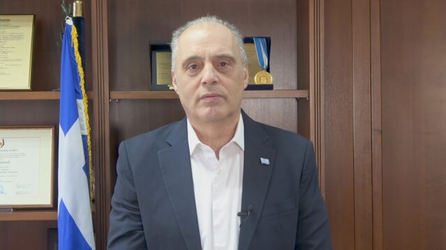 Βελόπουλος: Ανασχηματισμός παρωδία από έναν πρωθυπουργό υπό ομηρία