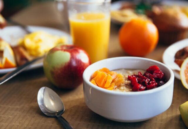 Γιατί ενισχύεται η διατροφική τάση για “μικρά γεύματα”