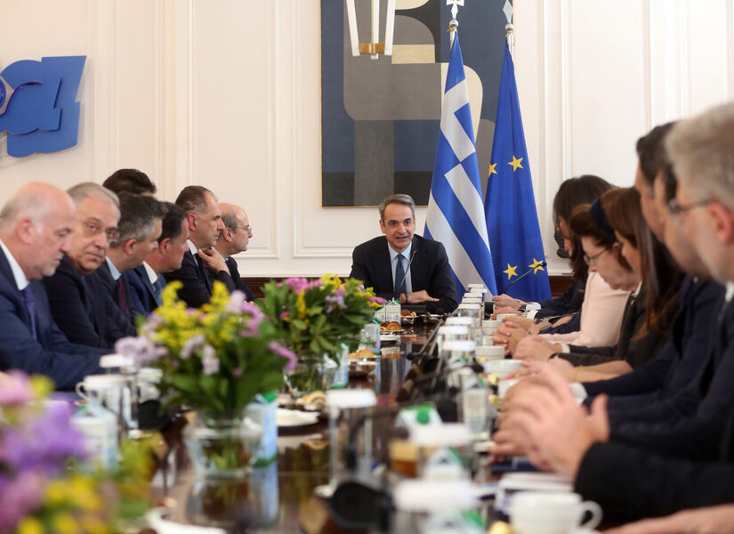 Καλώς μας έρχεται η... 158η Ανεξάρτητη Αρχή, Δημήτρης Στεργίου