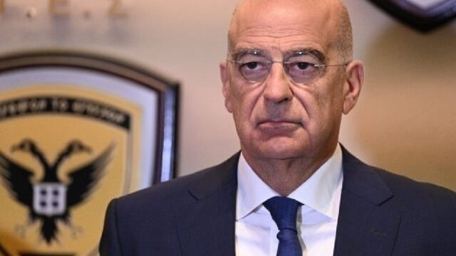 Milliyet: «Το ξέσπασμα περί ‘Κερκόπορτας’ για την Τουρκία και την ΕΕ από τον Έλληνα ΥΕΘΑ Δένδια»