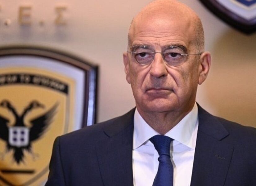 Milliyet: «Το ξέσπασμα περί ‘Κερκόπορτας’ για την Τουρκία και την ΕΕ από τον Έλληνα ΥΕΘΑ Δένδια»