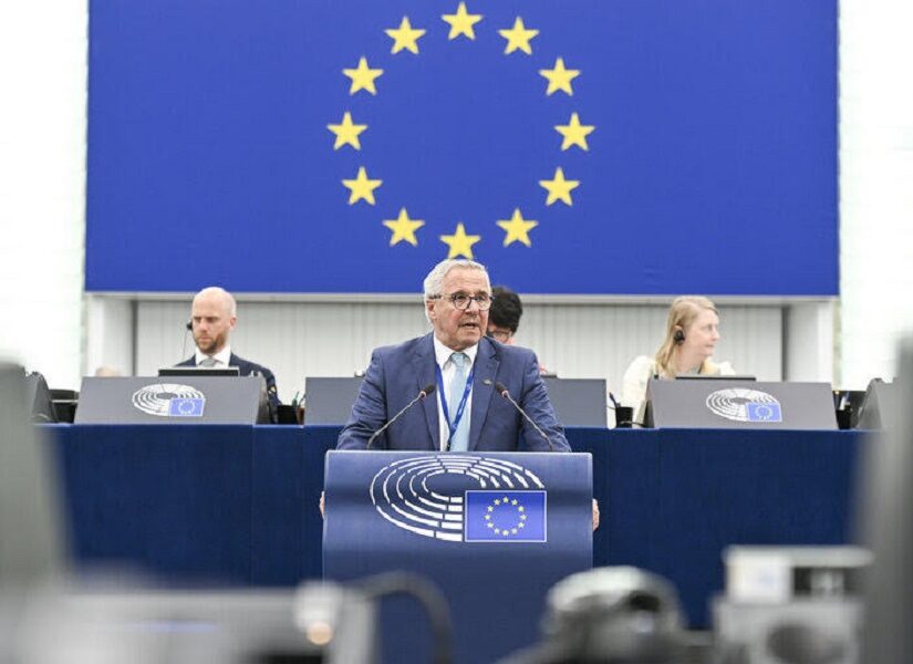 Γ. Μανιάτης: Έως 2 δις € ευρωπαϊκή χρηματοδότηση για Βιώσιμες και Έξυπνες Πόλεις