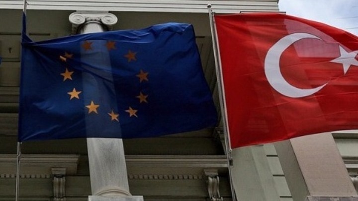 Η Τουρκία κατατάσσεται δεύτερη παγκοσμίως στο εμπόριο παραποιημένων προϊόντων