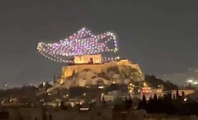 Τι ισχυρίζεται η Επιτροπή που για 380 ευρώ υπέγραψε να “ποδοπατηθεί” η Ακρόπολη
